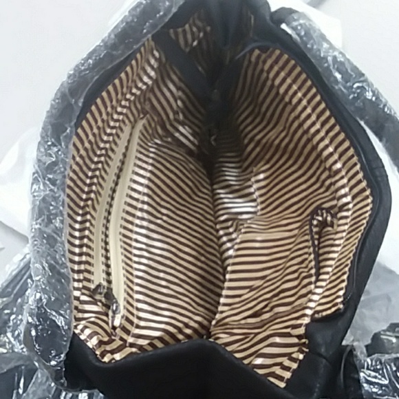 MG Collection Slouchy Woven Handle Bag - Picture 7 of 7